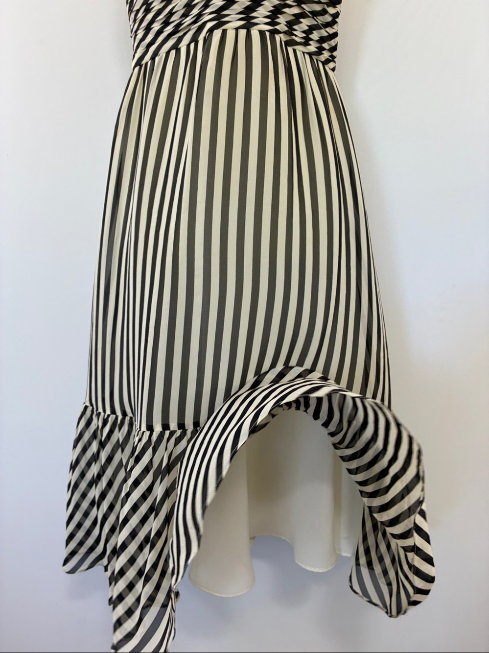 Bcbg Maxazria Y2K Silk Chiffon Halter Dress Like New Vintage Condition Sz6 - Picture 4 of 7